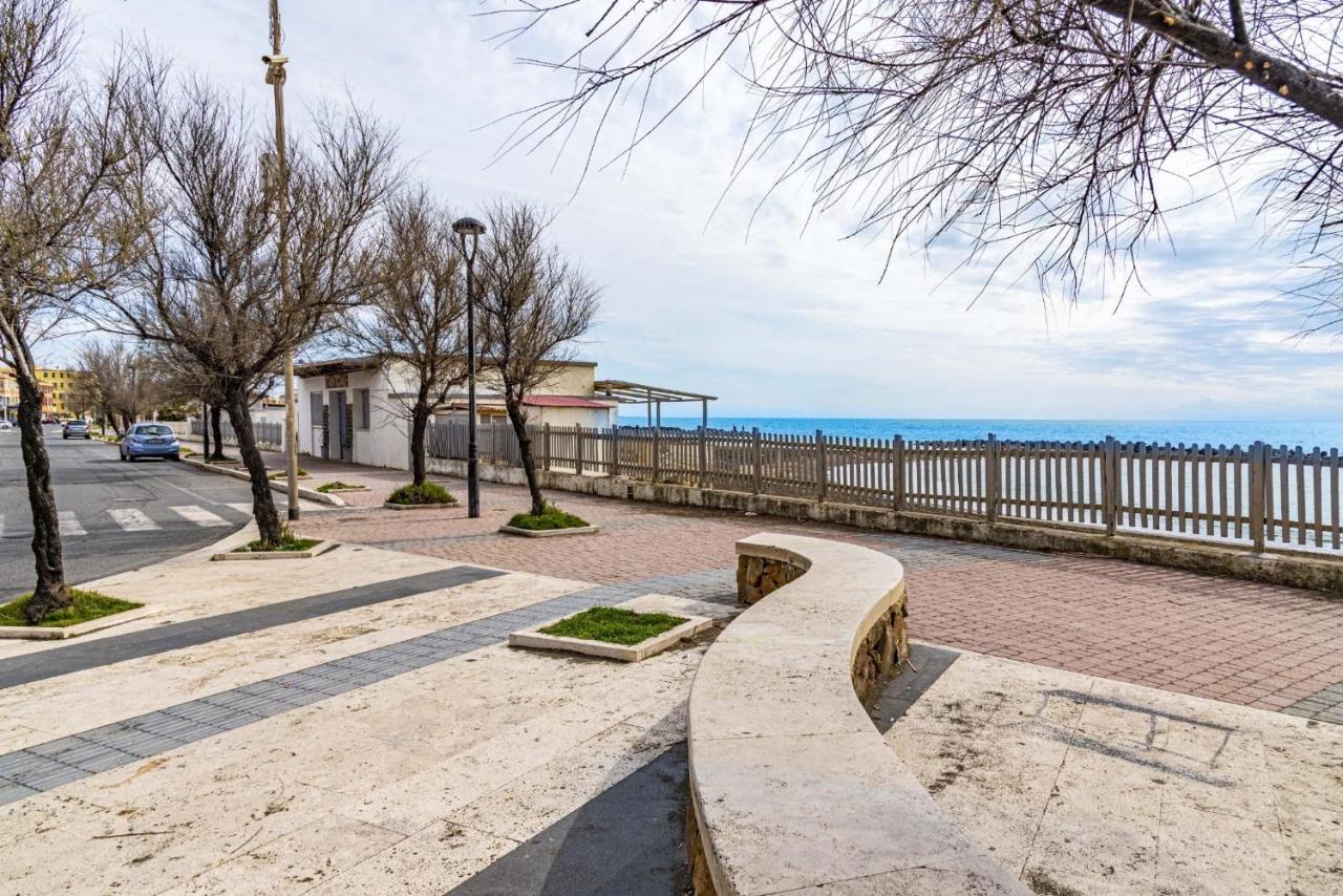 Relax Apartment Ladispoli Dış mekan fotoğraf